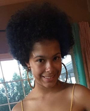 girl with afro